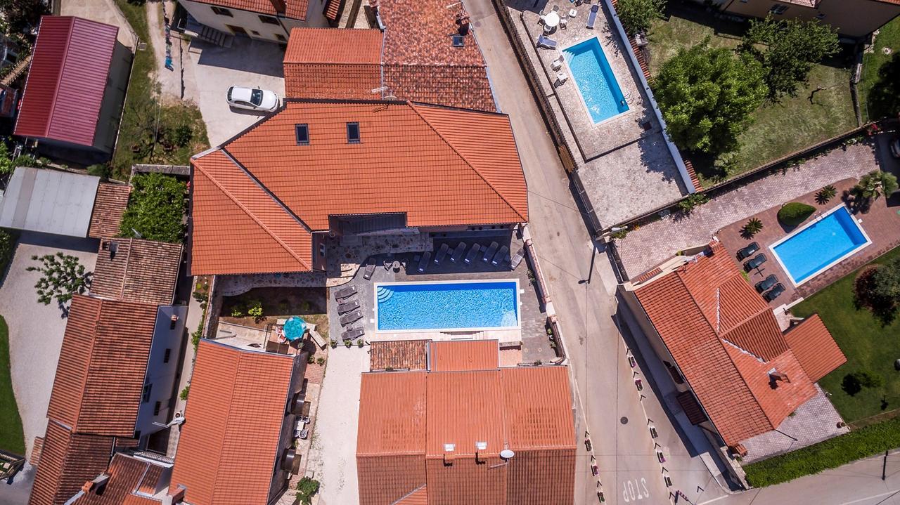 Villa Valtrazza Tar-Vabriga Eksteriør bilde